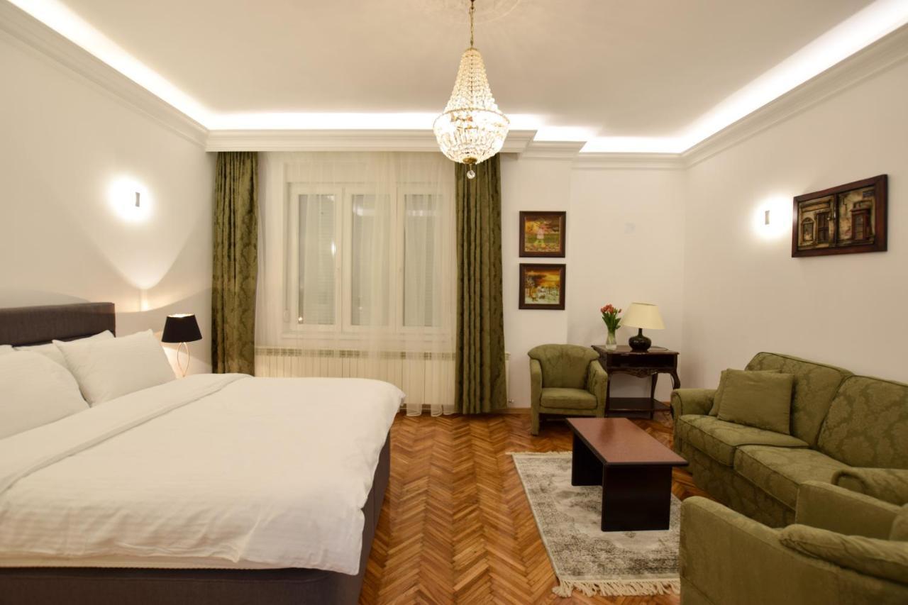 בלגרד Crown Apartment - Your Most Comfortable Stay מראה חיצוני תמונה