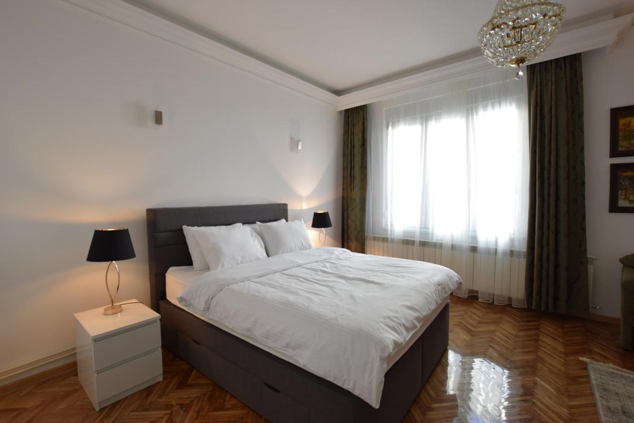 בלגרד Crown Apartment - Your Most Comfortable Stay מראה חיצוני תמונה