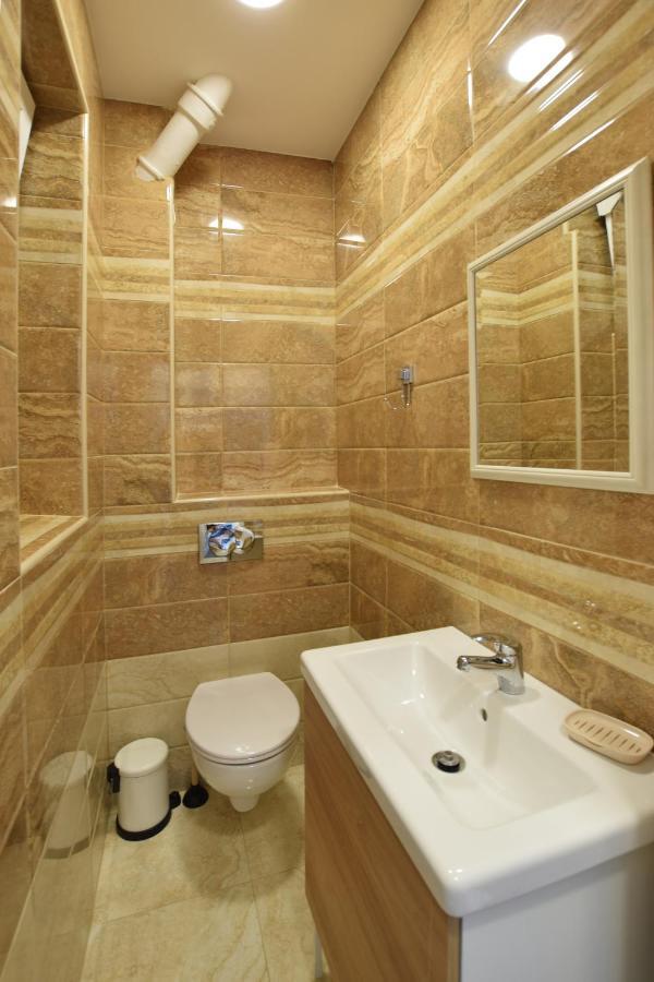 בלגרד Crown Apartment - Your Most Comfortable Stay מראה חיצוני תמונה